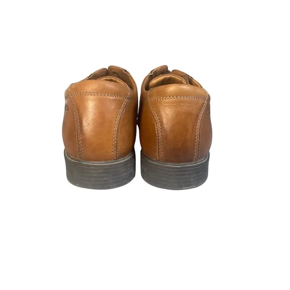 Clarks Men’s Tilden Cap Tan Leather Lace Dress Shoes With Cap Toe Design 11M